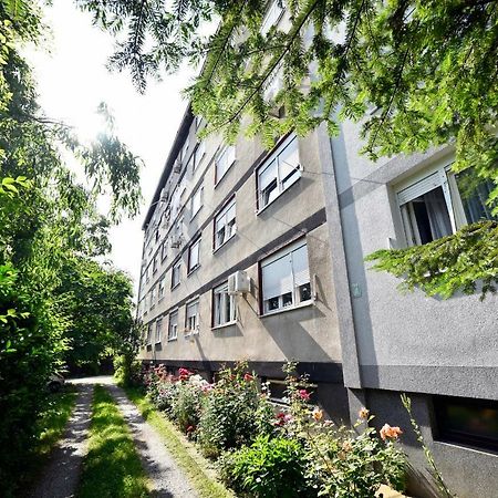 Hella 2 Apartment Zagreb Luaran gambar